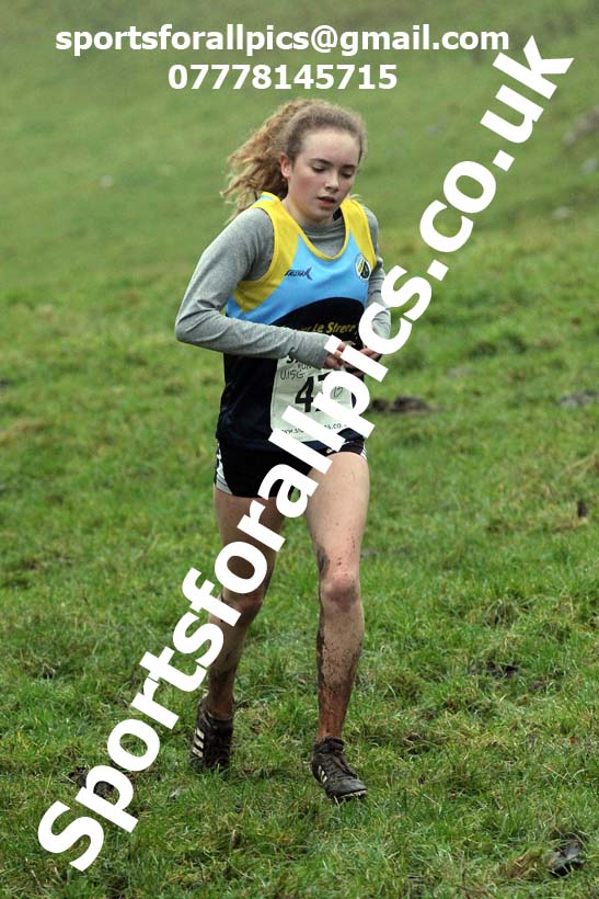 Girls under-15s, NECAA Junior Cross Country Relays, Thornley Farm, Peterlee, Saturday, December 12th. Photo: David T. Hewitson/Sports for All Pics